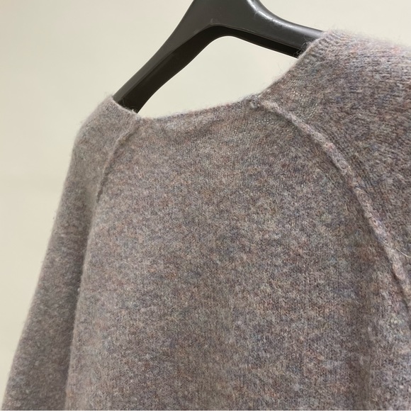 Wilfred Raglan Knit Sweater - Picture 9 of 10